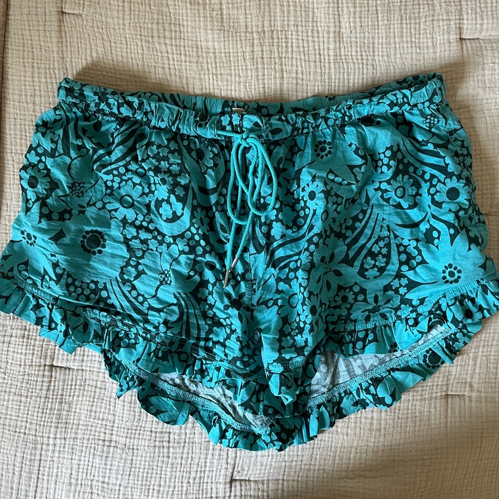 FREE PEOPLE press snooze shortie